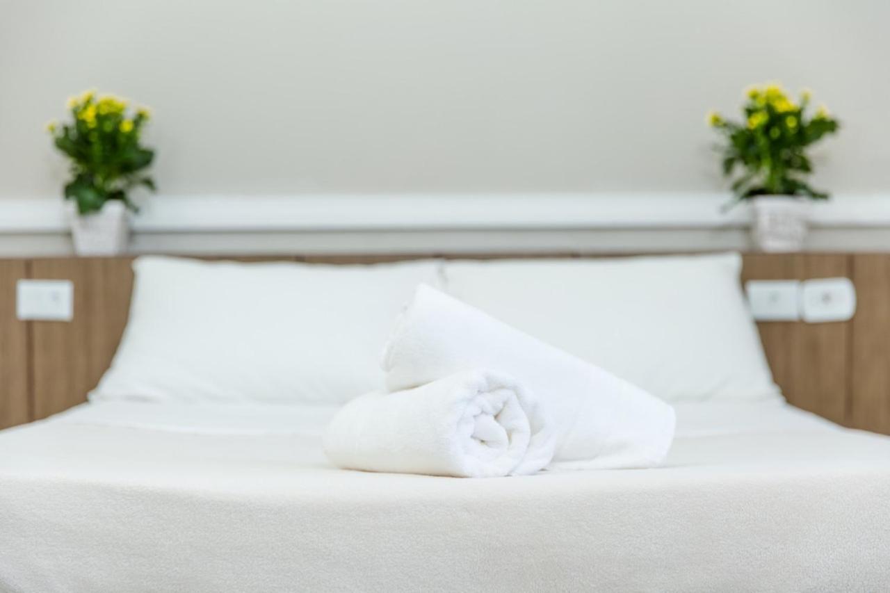 Hotel Caieiras غواراتوبا المظهر الخارجي الصورة